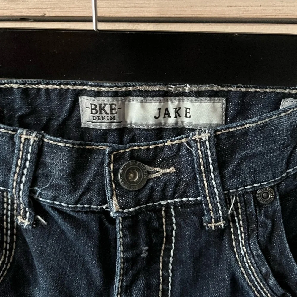 BKE Men's Deep Indigo Straight Jeans - Picture 3 of 5